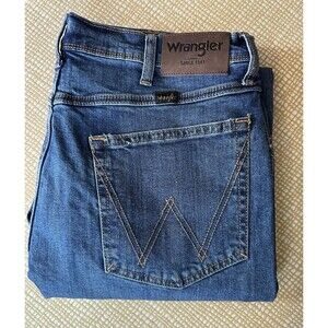 Wrangler Men's Regular Fit Stretch Jeans Blue 34x30 NWT